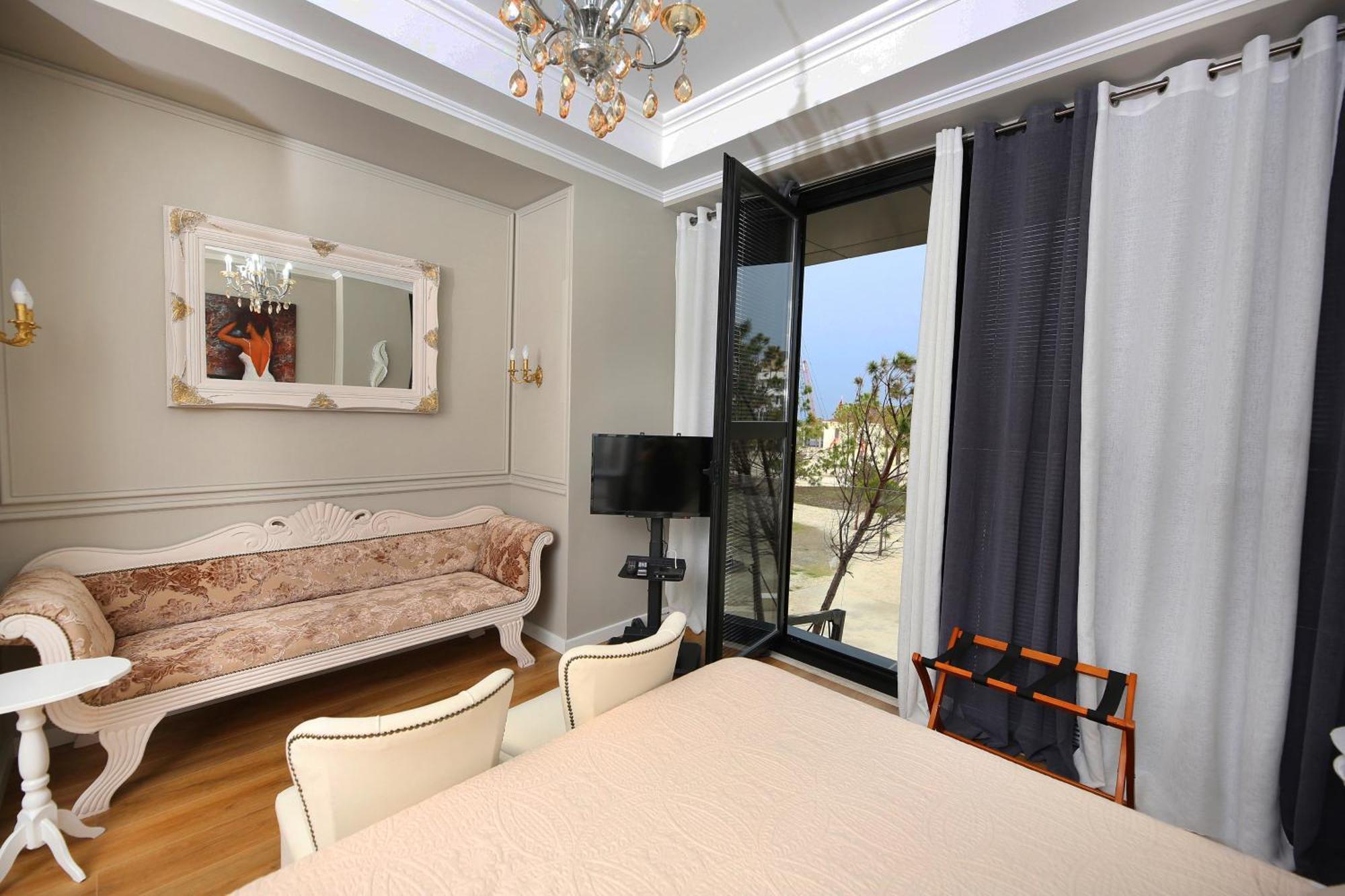 Sea Pearl Apartment Vlorë Exteriör bild